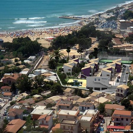 Blu Modicamare Aparthotel Marina di Modica Ngoại thất bức ảnh